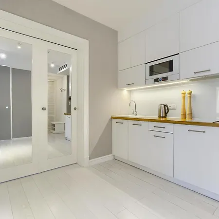 Imperial - Na Fali Appartement *