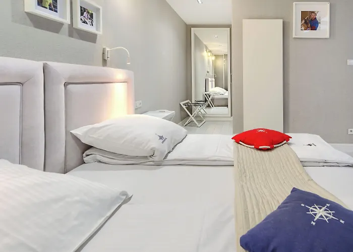 Imperial - Na Fali Appartement