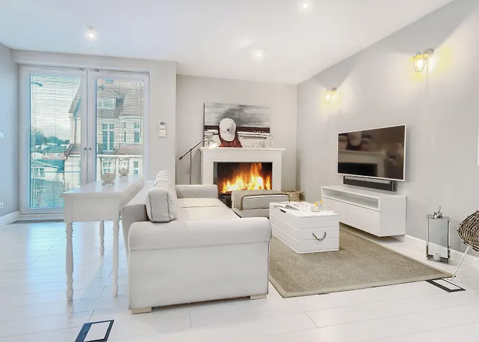 Imperial - Na Fali Appartement